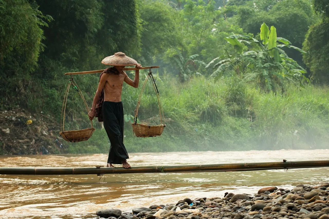 inwoner-aziatisch-dorp